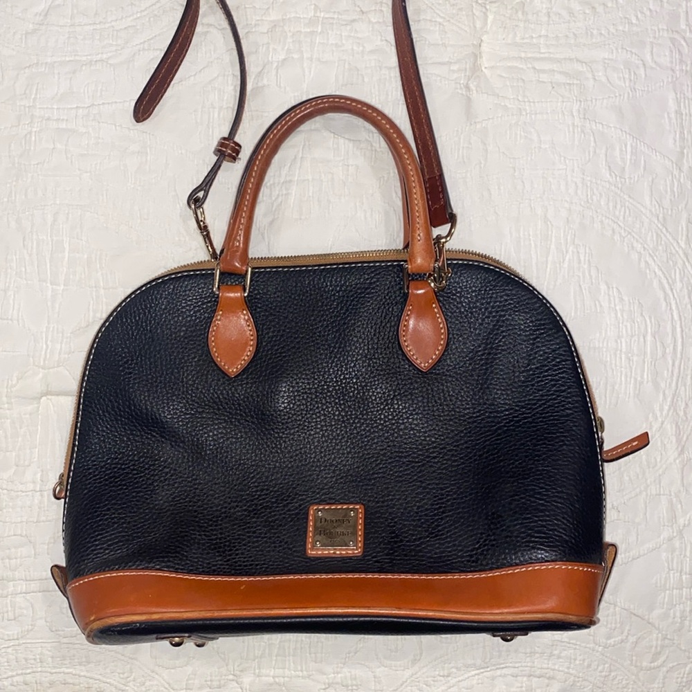Dooney & Bourke Purse